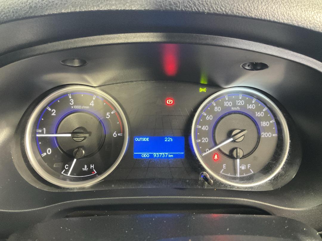 Photo '21' of Toyota Hilux