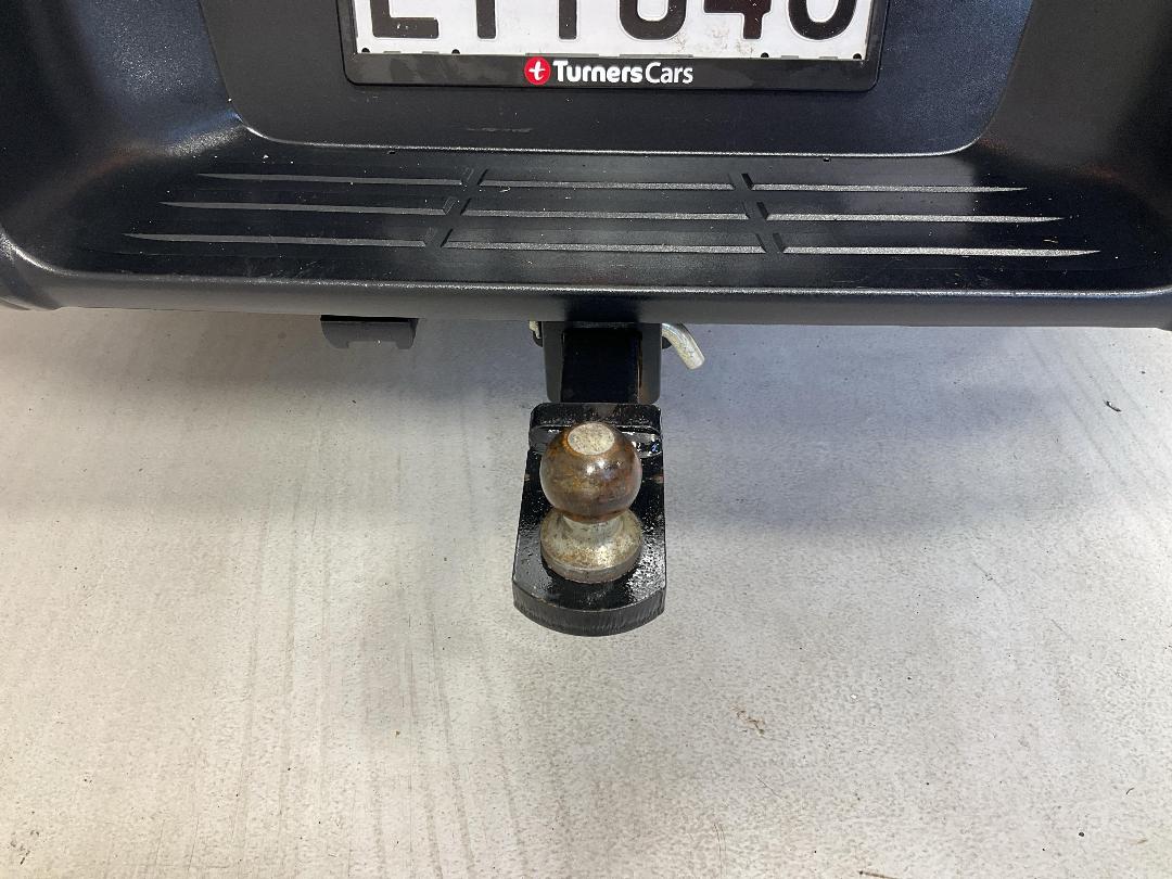 Photo '32' of Toyota Hilux