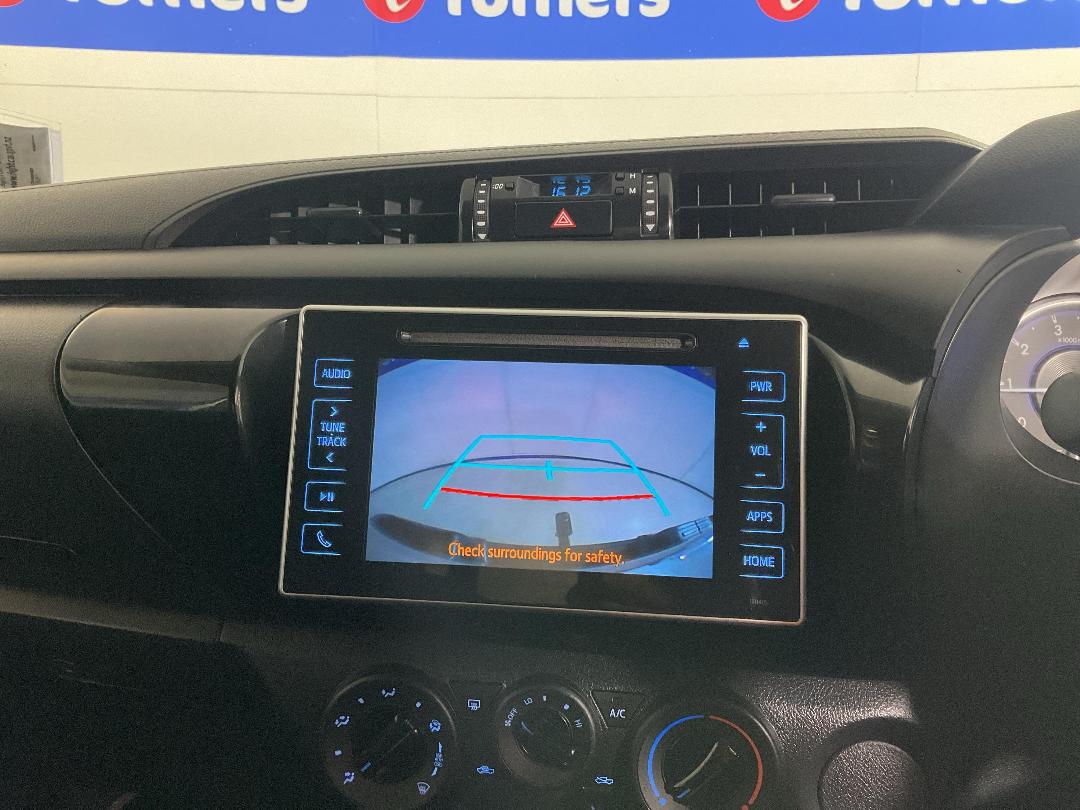 Photo '33' of Toyota Hilux