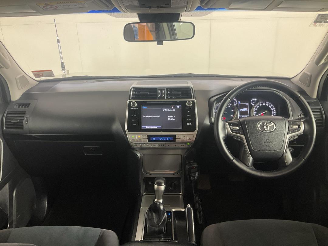 Photo '17' of Toyota Landcruiser Prado