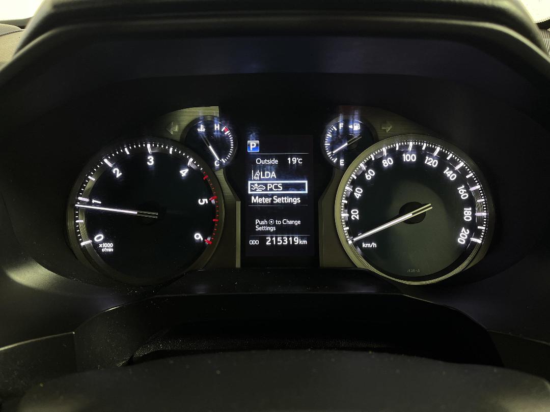 Photo '21' of Toyota Landcruiser Prado