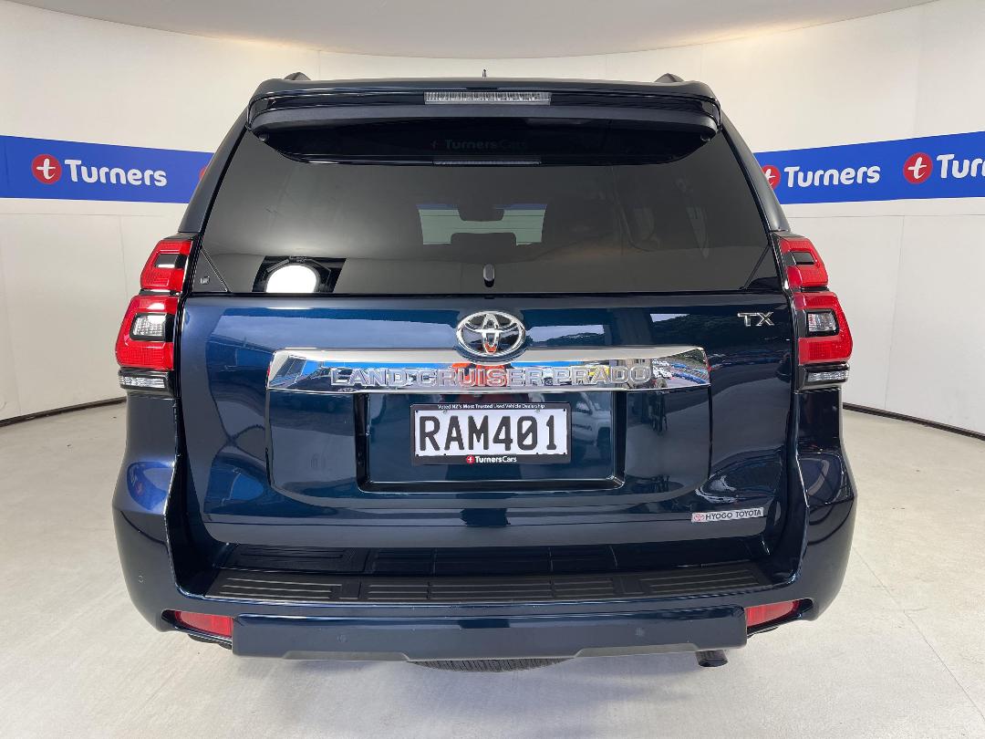 Photo '6' of Toyota Landcruiser Prado