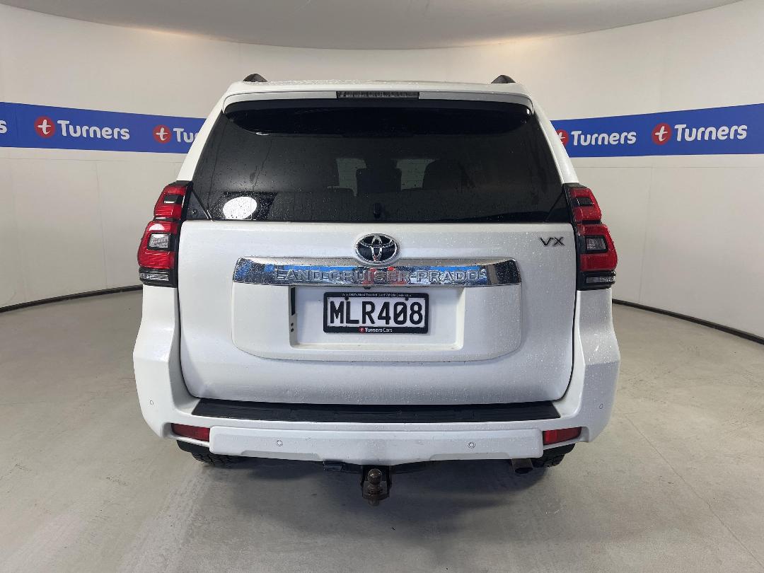 Photo '6' of Toyota Landcruiser Prado Photo '6' of Toyota Landcruiser Prado