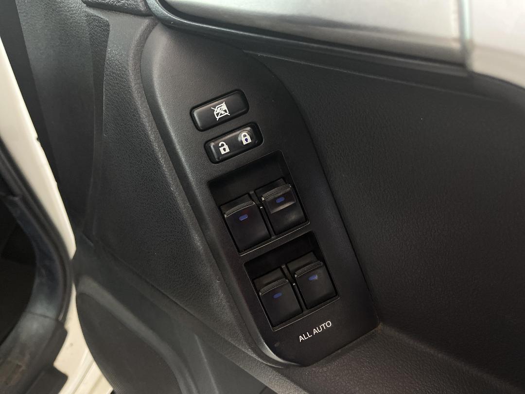 Photo '23' of Toyota Landcruiser Prado Photo '23' of Toyota Landcruiser Prado