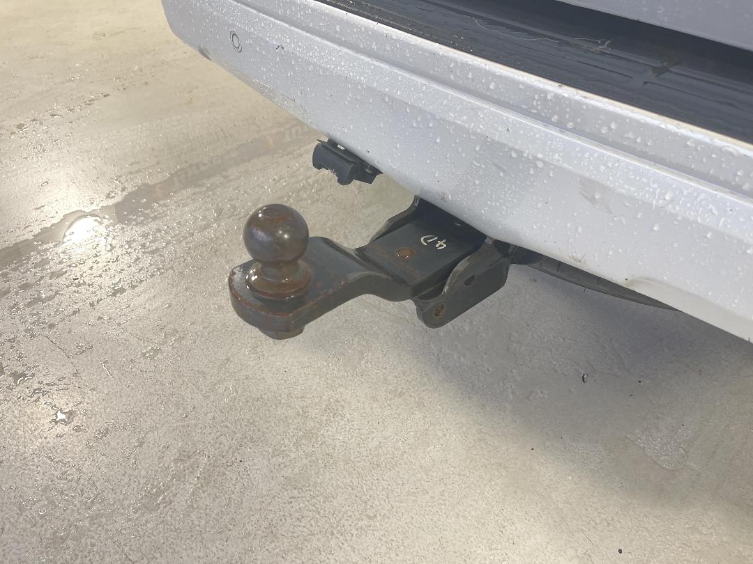 Photo '33' of Toyota Landcruiser Prado Photo '33' of Toyota Landcruiser Prado