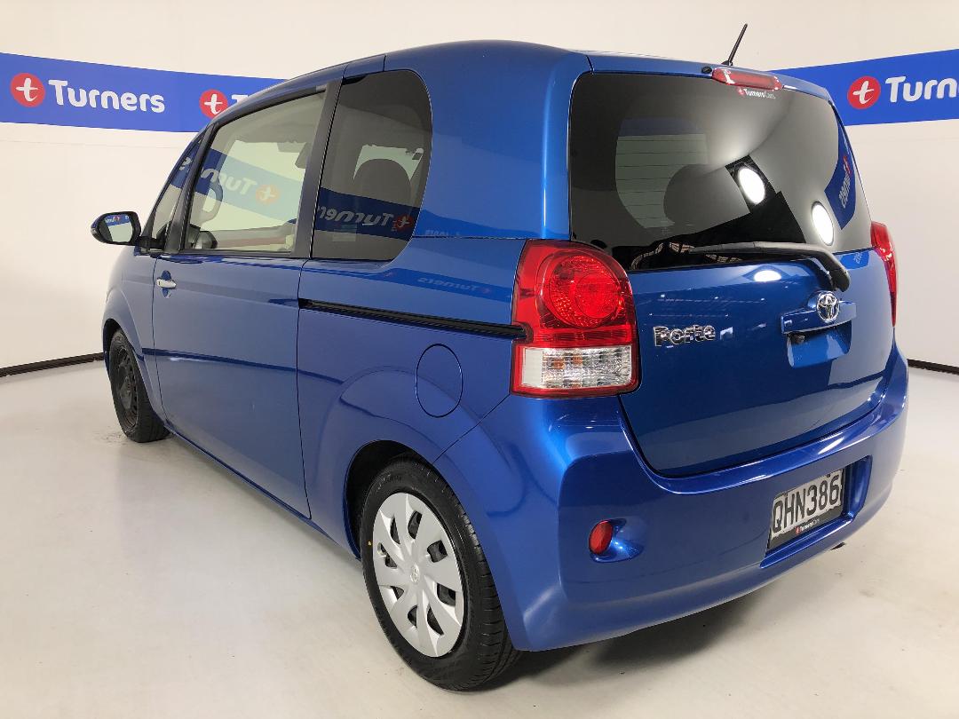 Photo '5' of Toyota Porte