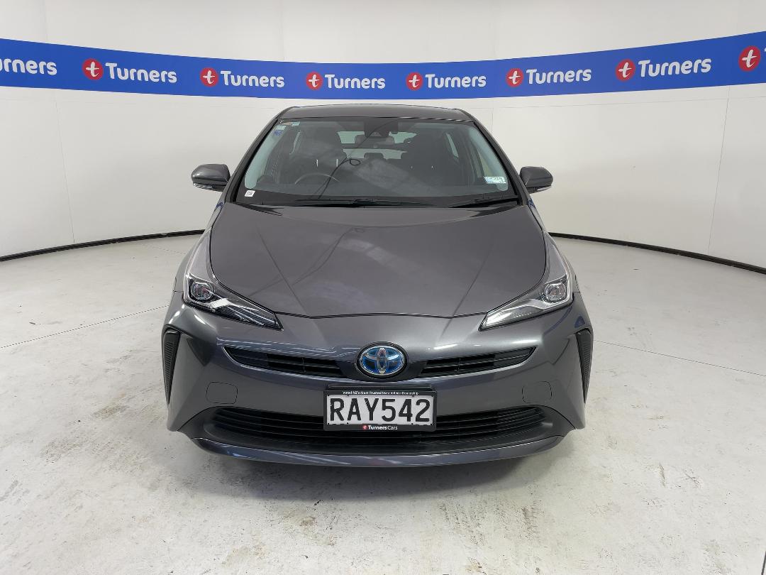 Photo '2' of Toyota Prius