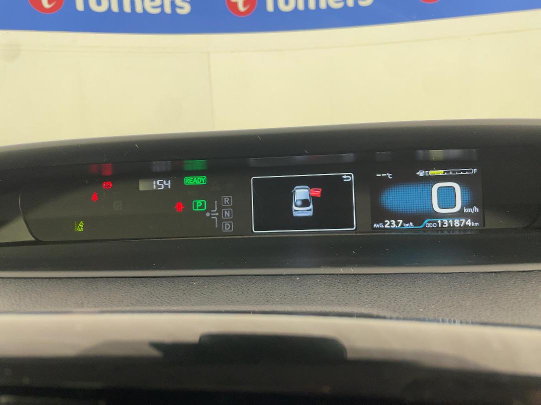 Photo '21' of Toyota Prius