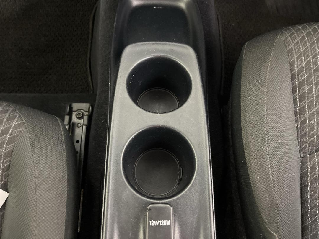 Photo '23' of Toyota Prius