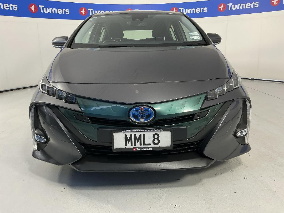 Photo '2' of Toyota Prius