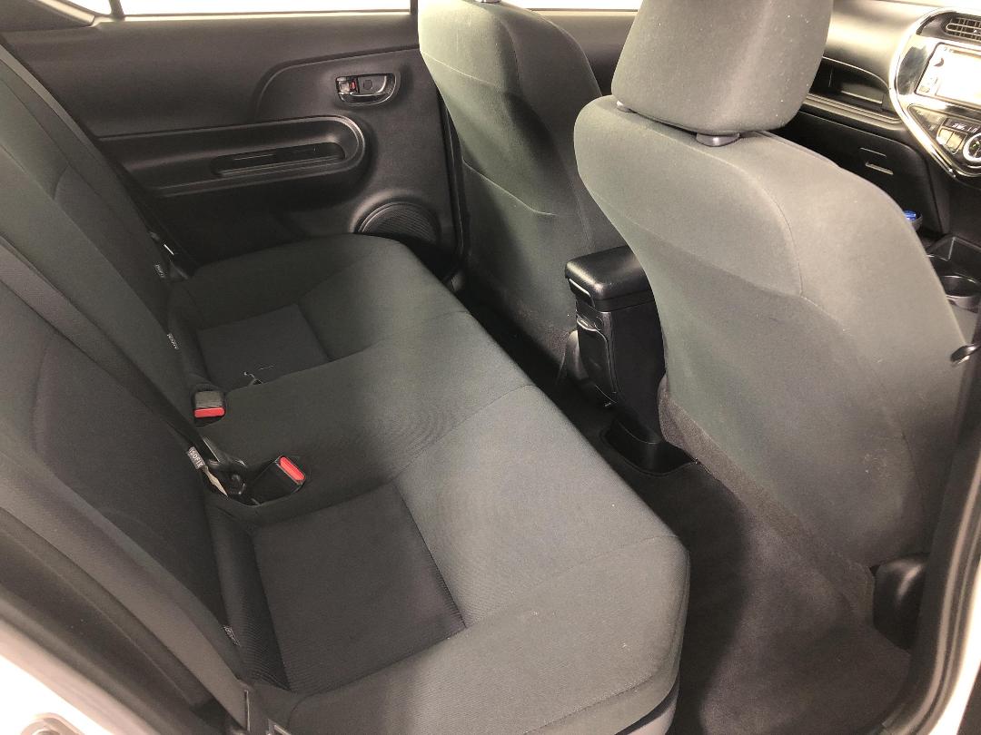 Photo '20' of Toyota Prius C Photo '20' of Toyota Prius C