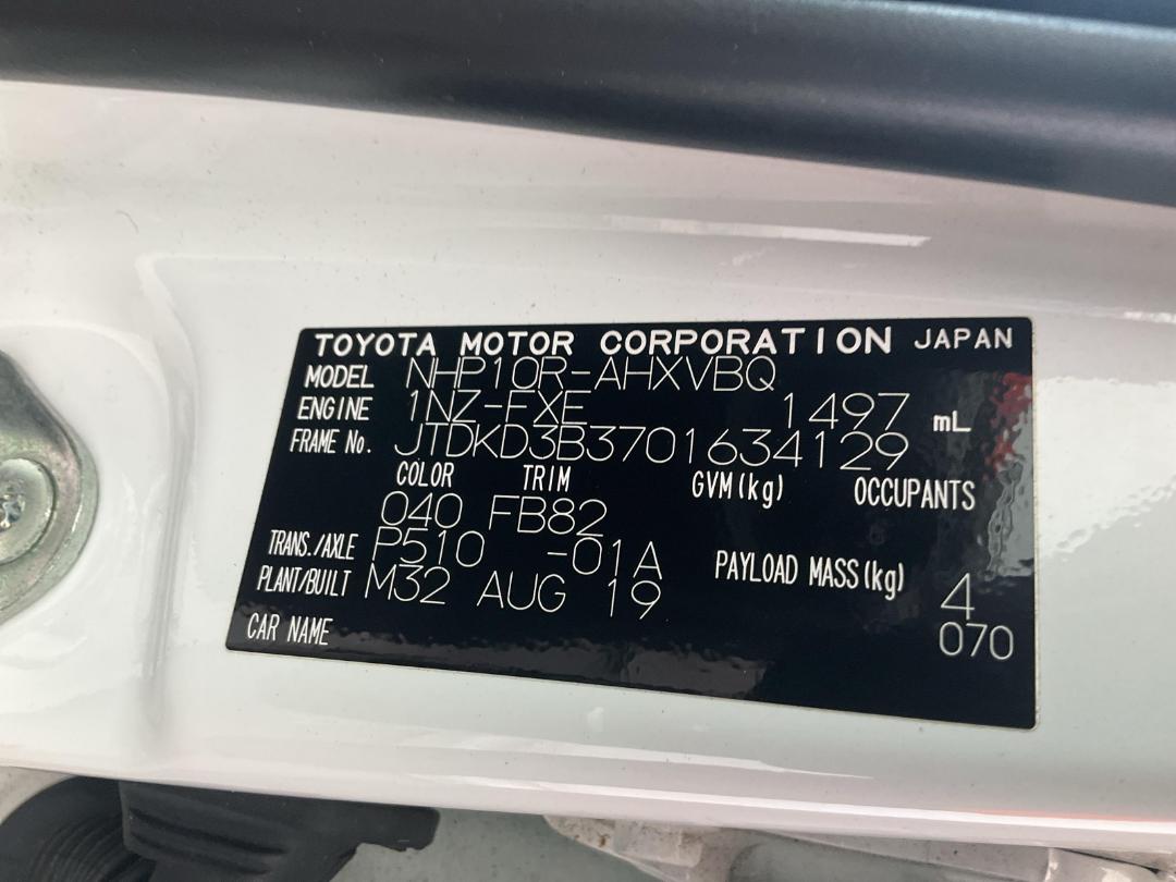 Photo '13' of Toyota Prius C GX