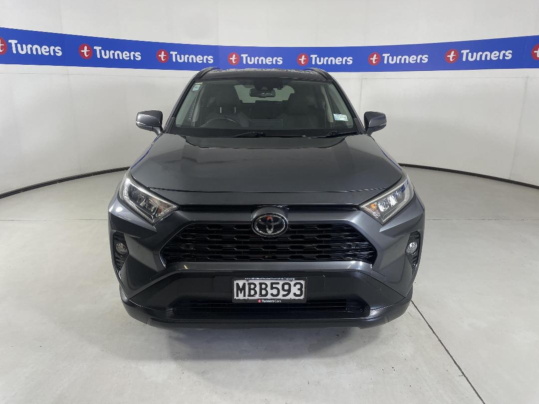 Photo '2' of Toyota Rav4