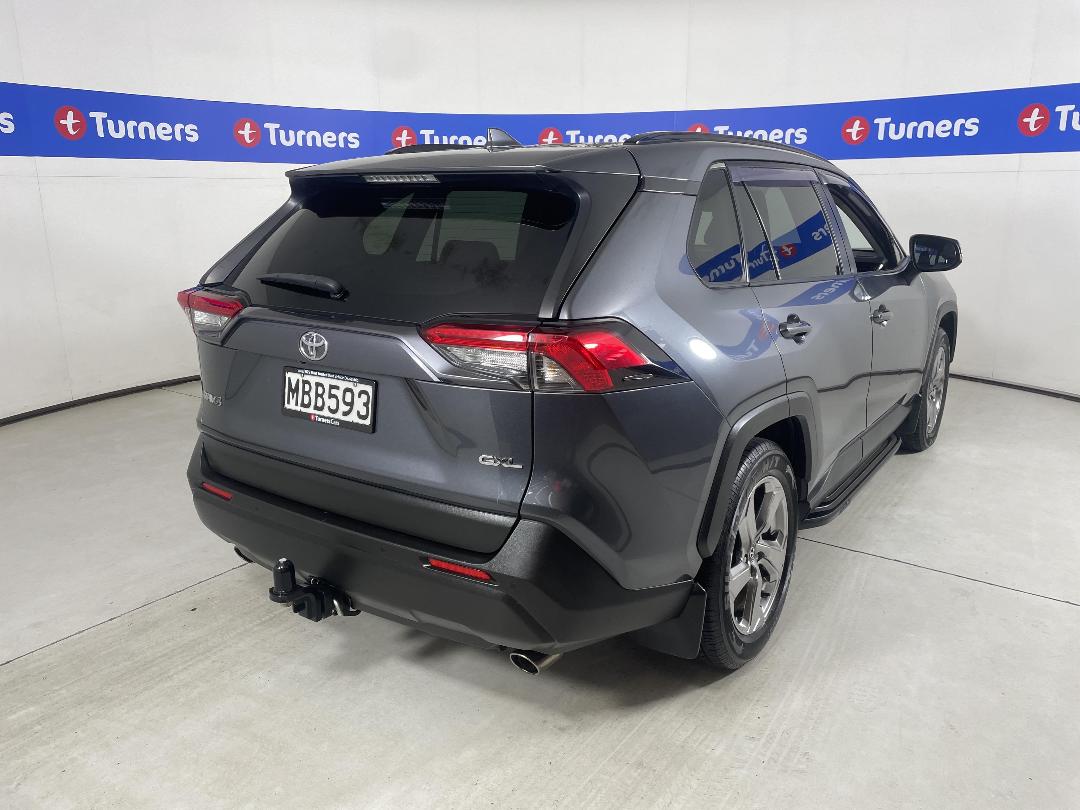 Photo '7' of Toyota Rav4