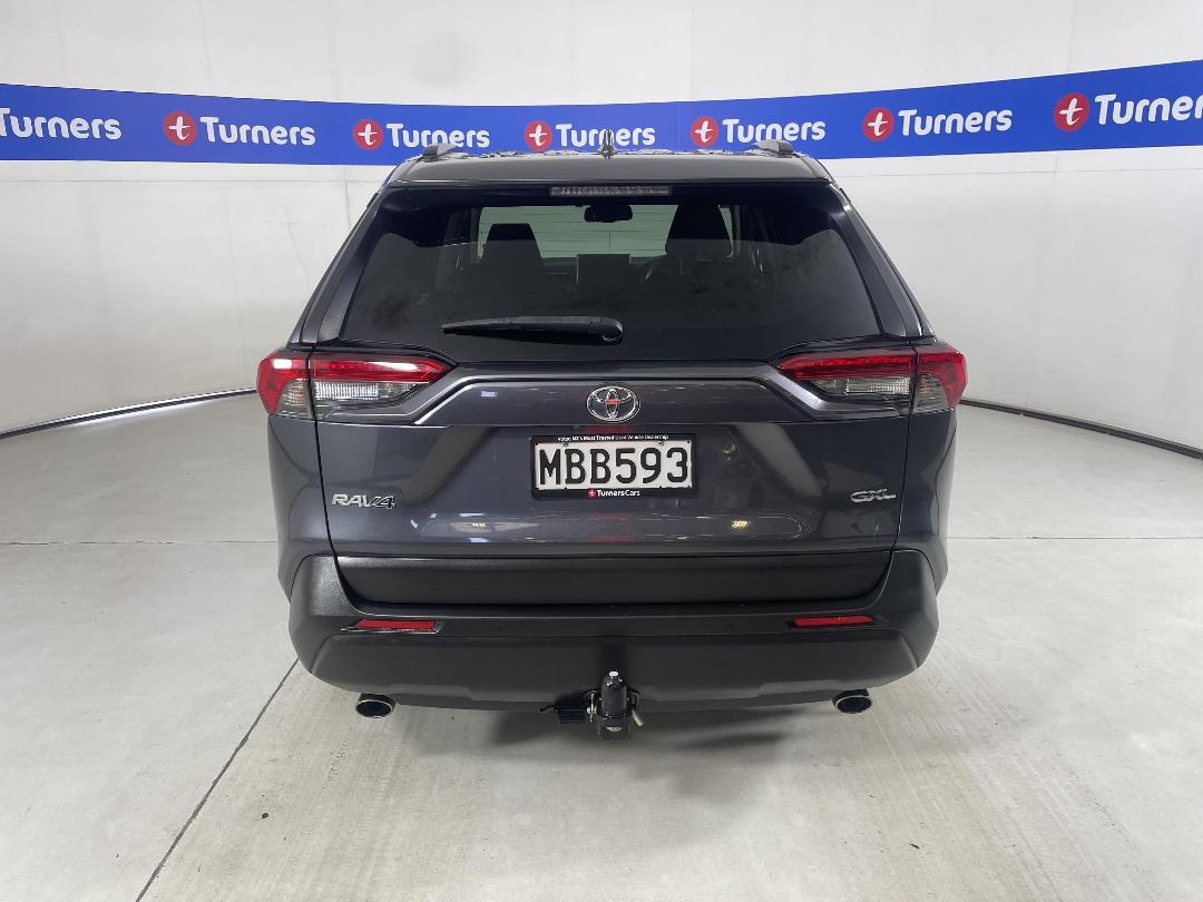 Photo '6' of Toyota Rav4