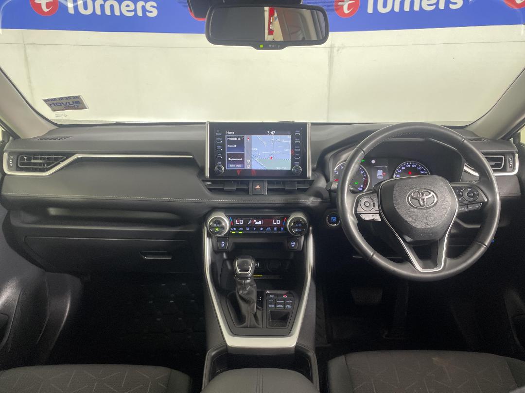 Photo '17' of Toyota Rav4