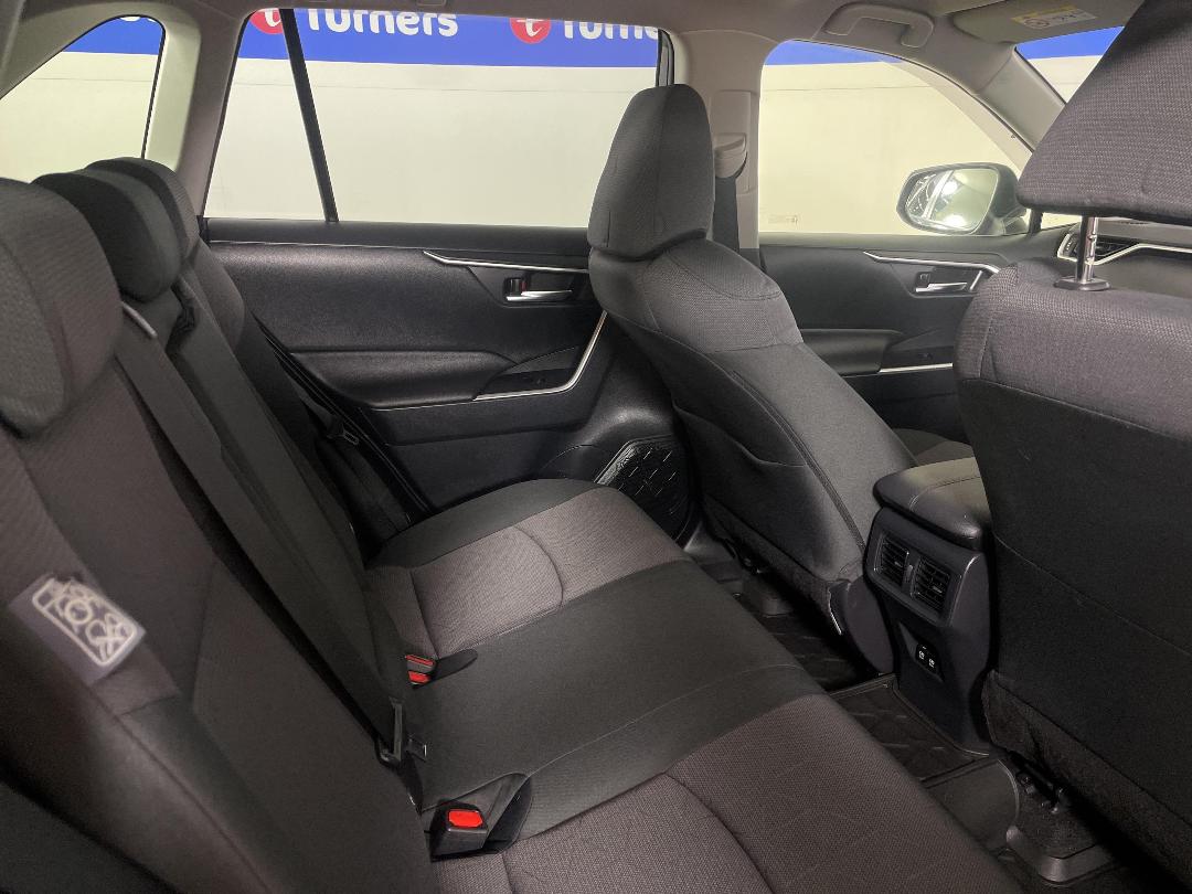 Photo '20' of Toyota Rav4