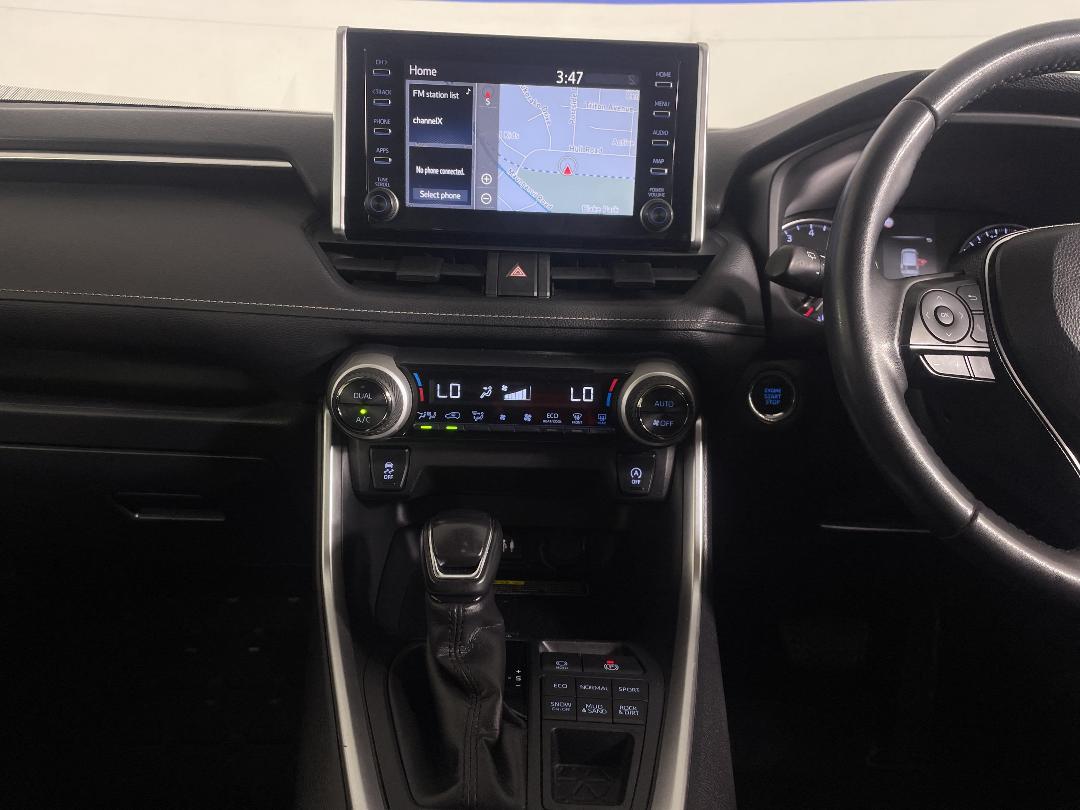 Photo '18' of Toyota Rav4