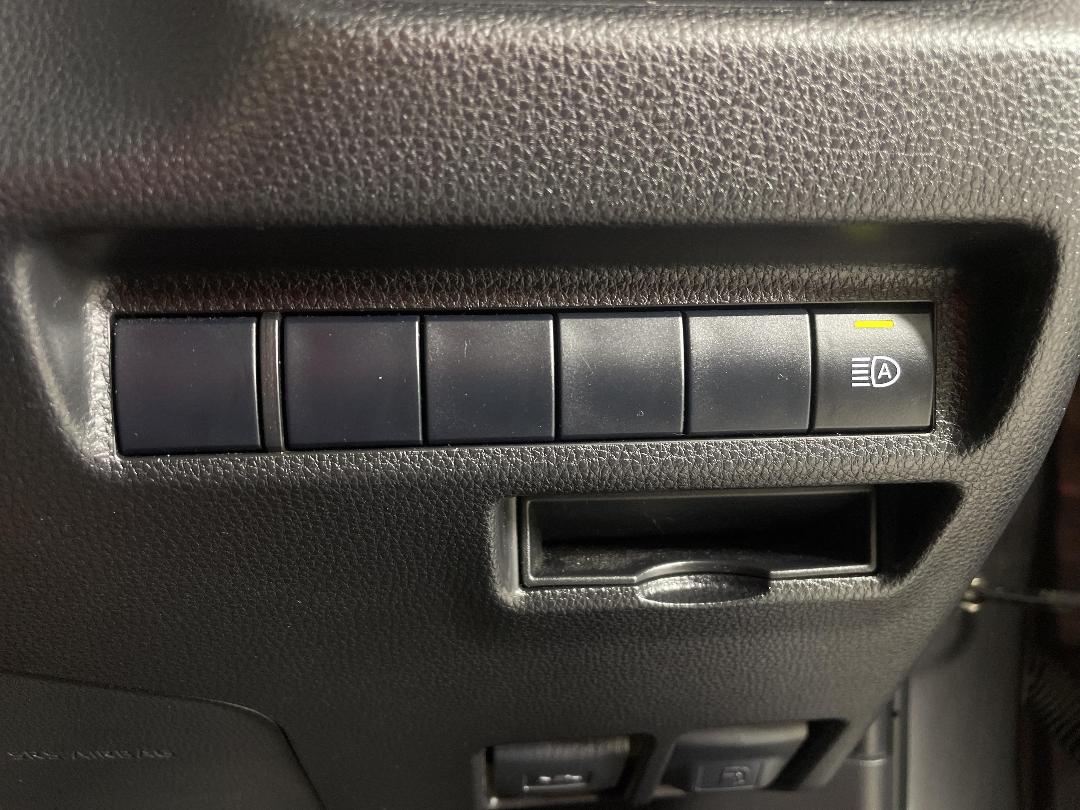 Photo '24' of Toyota Rav4