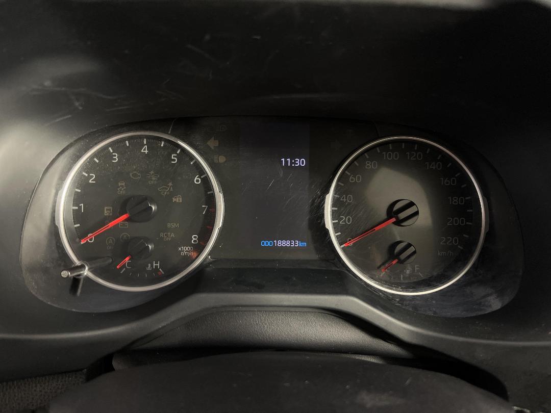 Photo '21' of Toyota Rav4