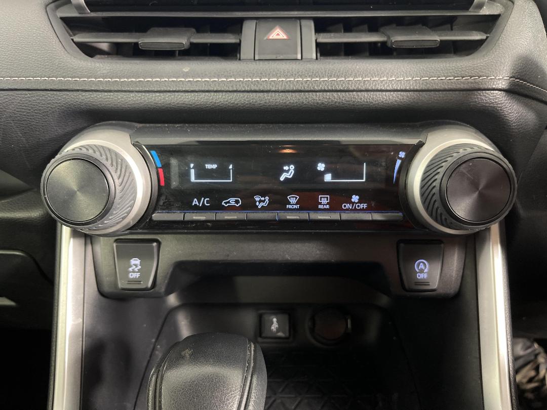 Photo '29' of Toyota Rav4