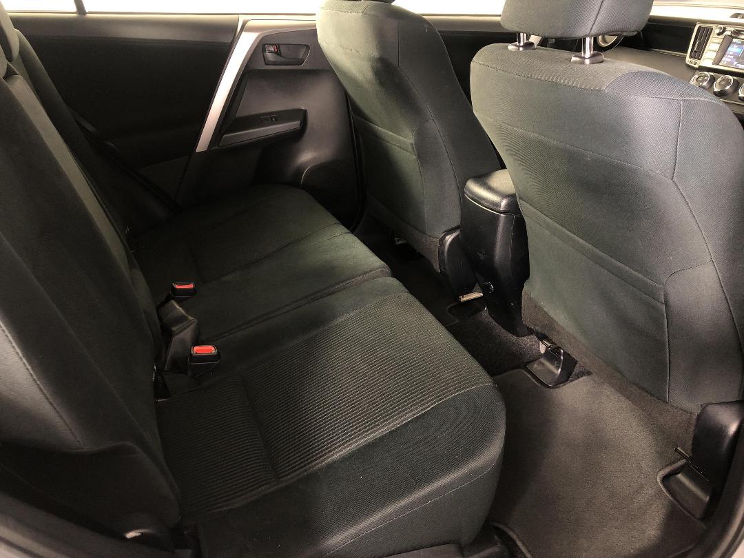 Photo '20' of Toyota Rav4