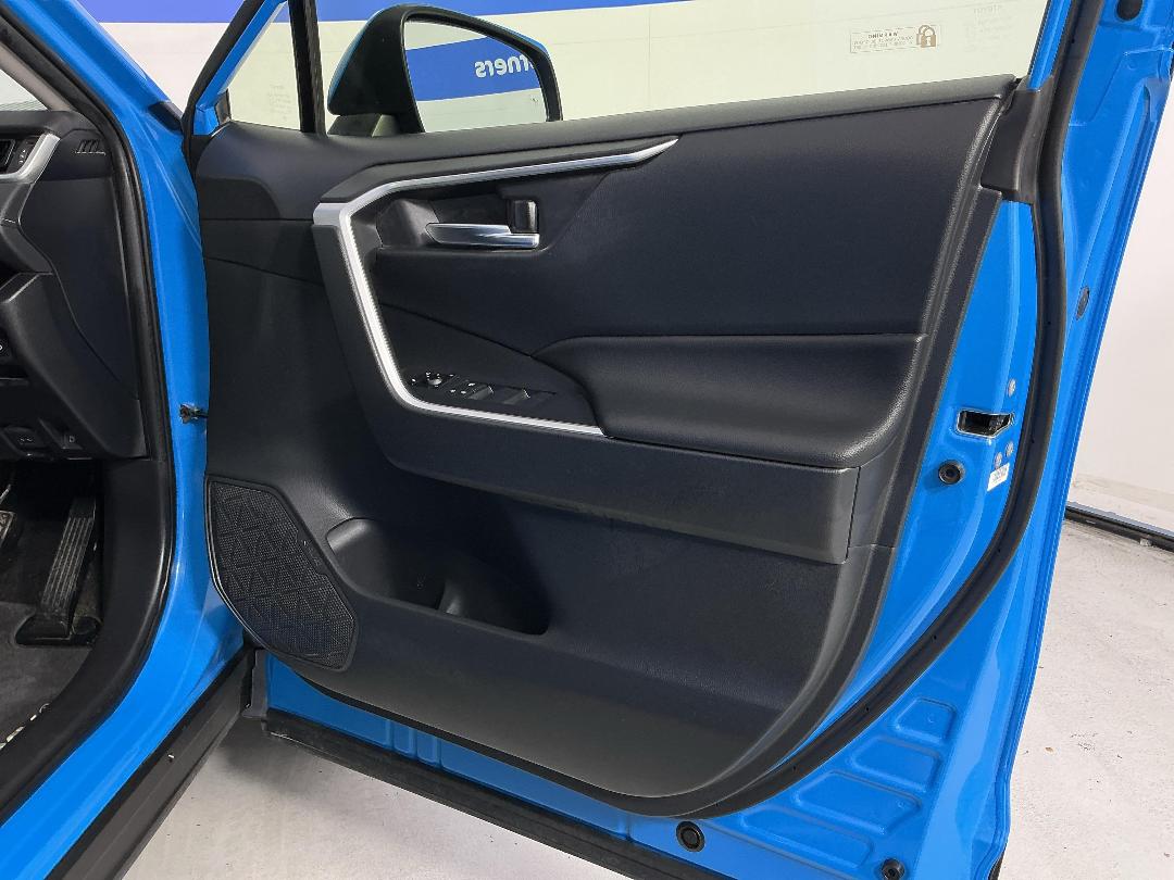 Photo '15' of Toyota Rav4 Photo '15' of Toyota Rav4