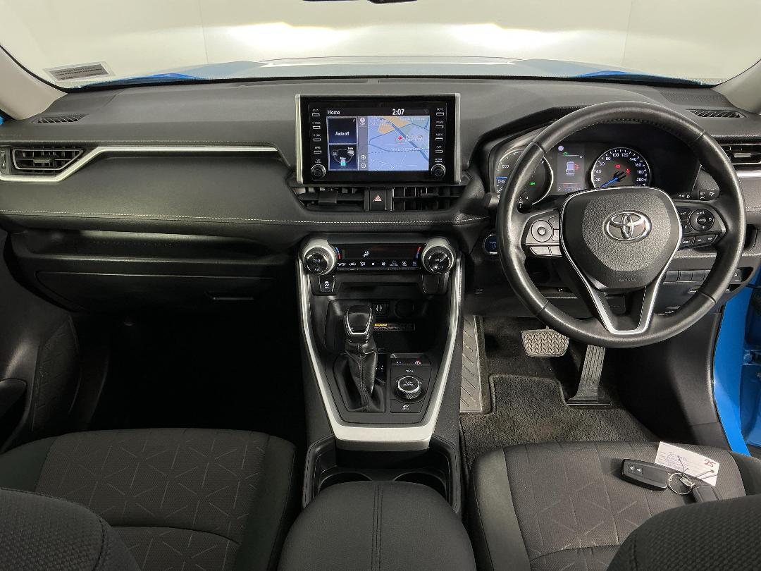 Photo '17' of Toyota Rav4 Photo '17' of Toyota Rav4