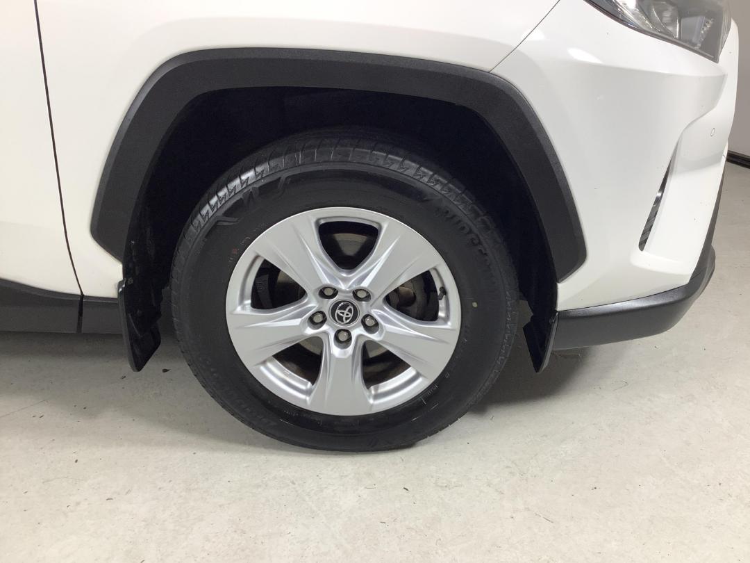 Photo '9' of Toyota Rav4 Photo '9' of Toyota Rav4