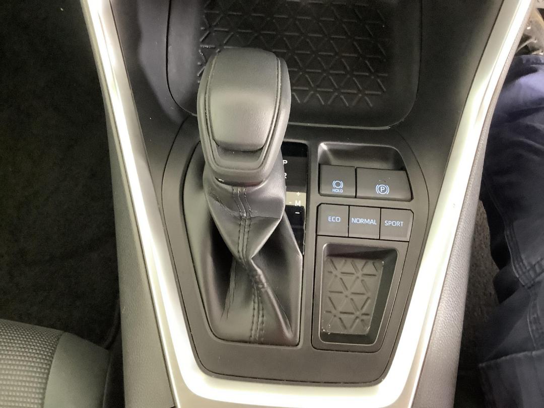 Photo '18' of Toyota Rav4 Photo '18' of Toyota Rav4