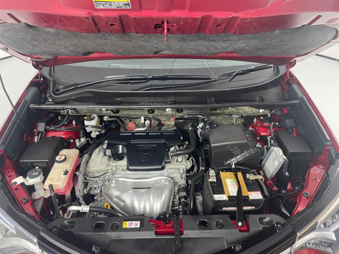 Photo '13' of Toyota Rav4