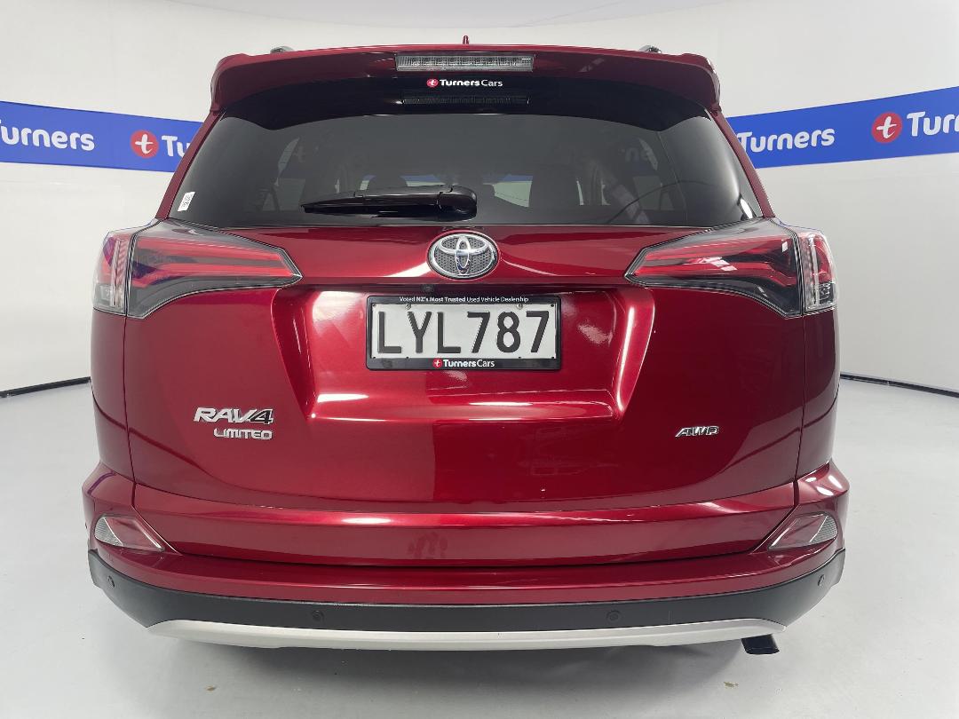 Photo '6' of Toyota Rav4