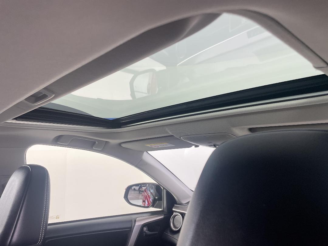 Photo '32' of Toyota Rav4