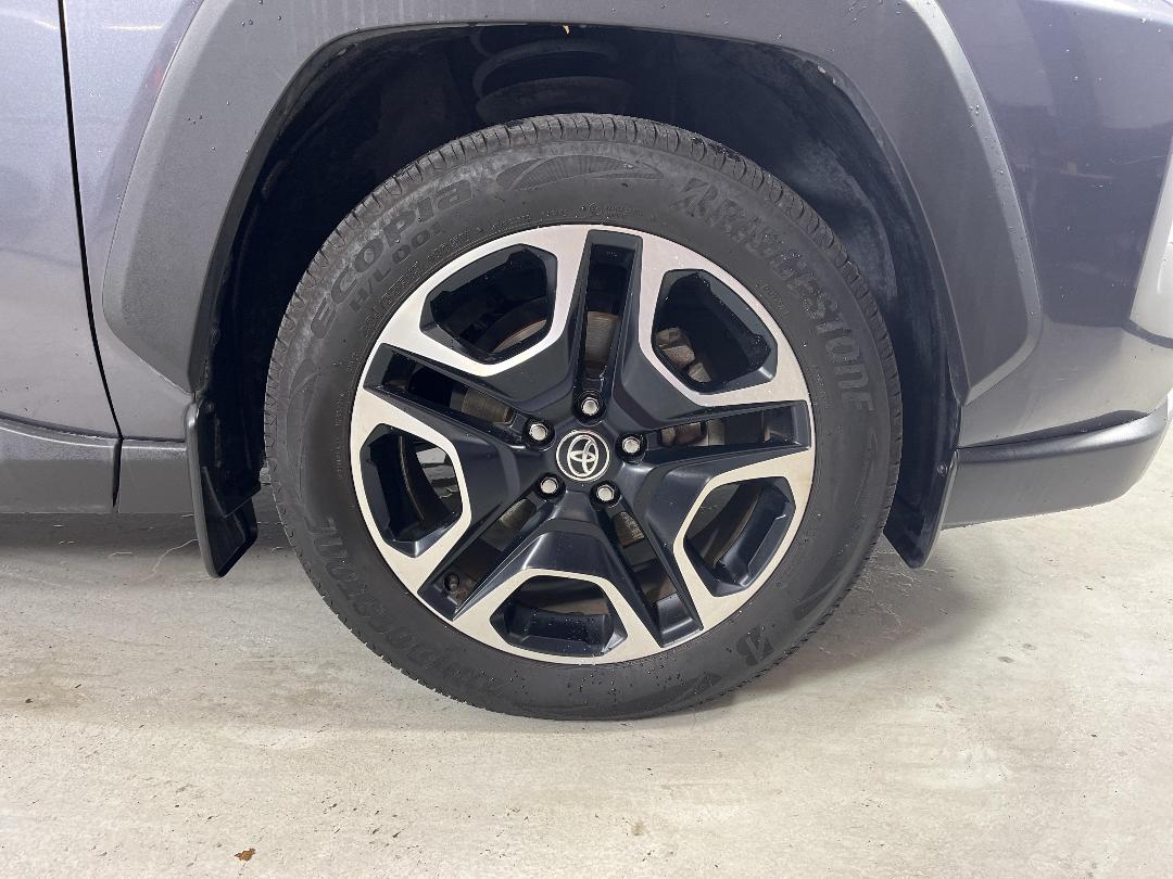 Photo '9' of Toyota Rav4