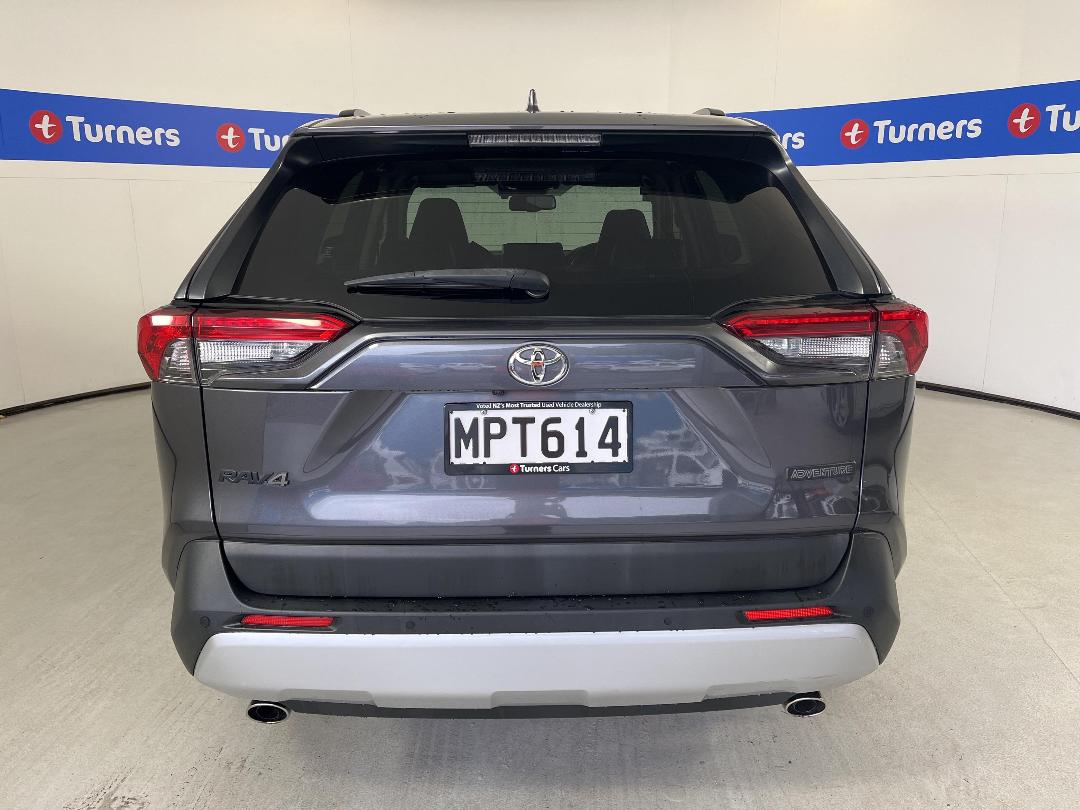 Photo '6' of Toyota Rav4