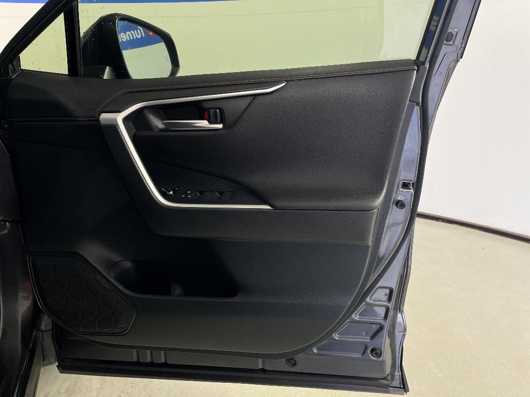 Photo '15' of Toyota Rav4