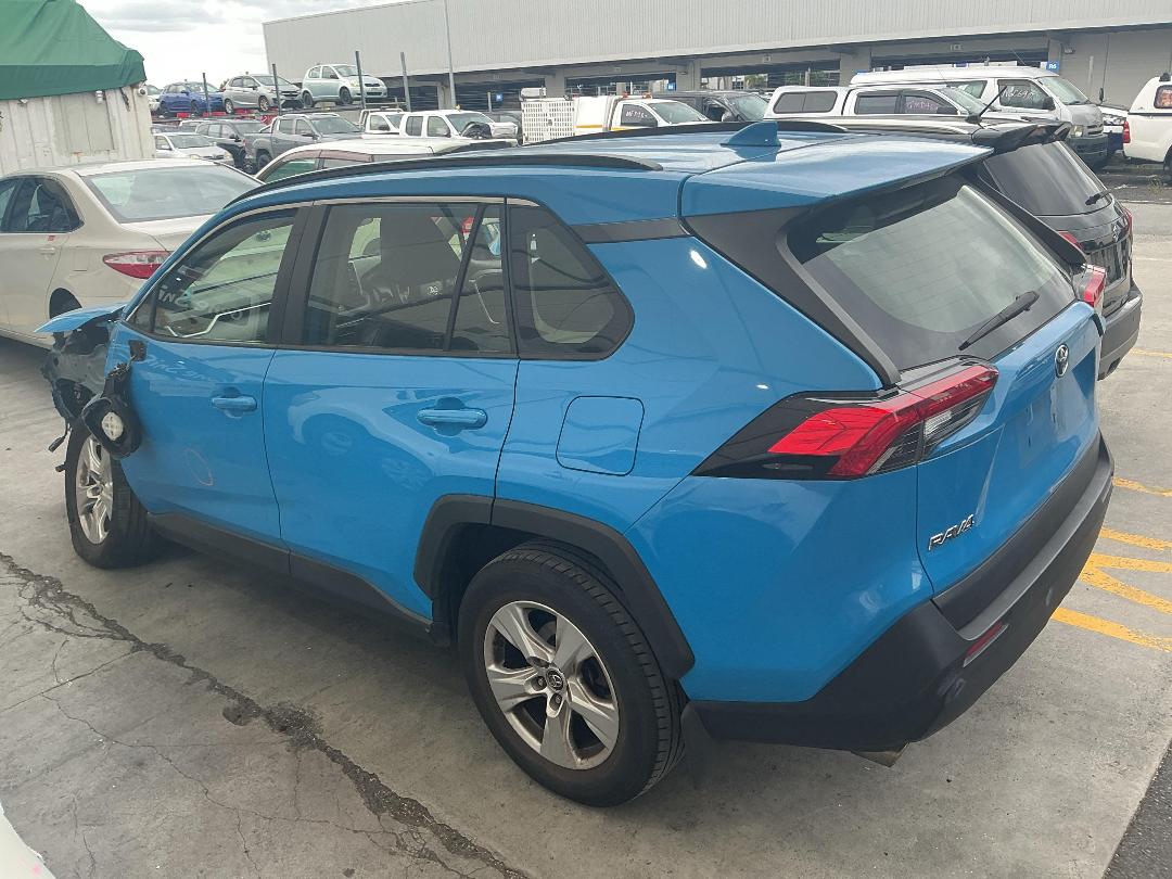 Photo '8' of Toyota Rav4 GX