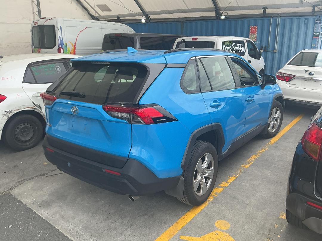 Photo '11' of Toyota Rav4 GX