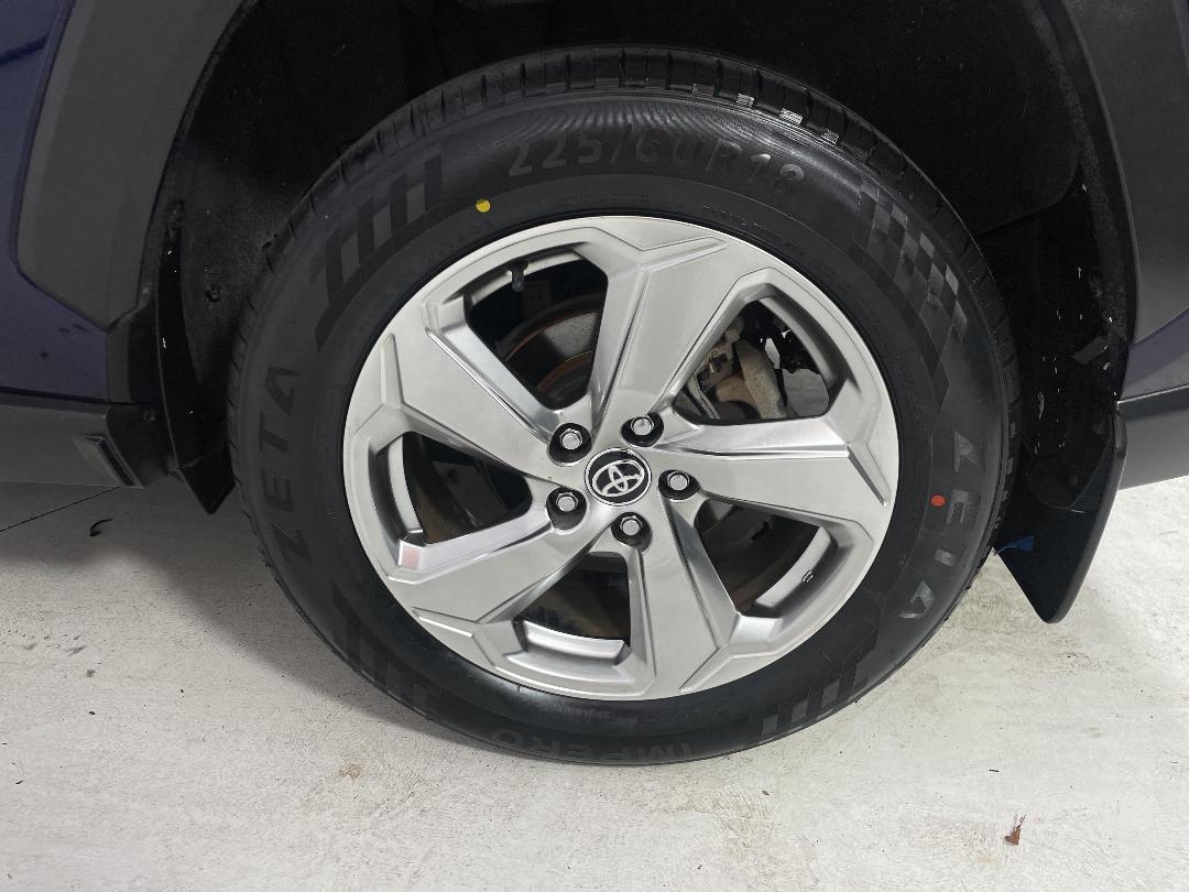 Photo '11' of Toyota Rav4 Photo '11' of Toyota Rav4