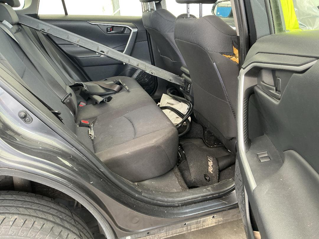 Photo '23' of Toyota Rav4 GX