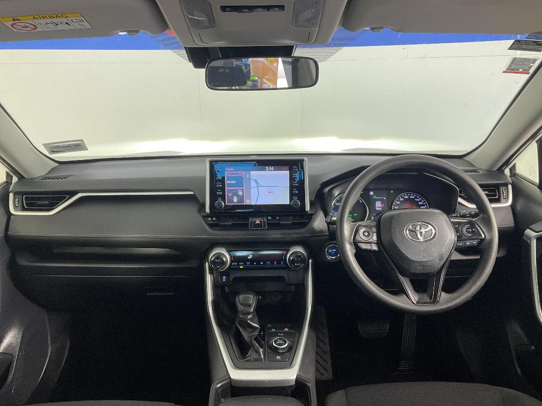 Photo '17' of Toyota Rav4