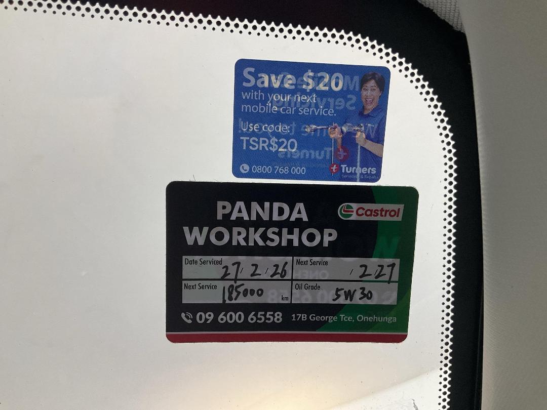 Photo '24' of Toyota Rav4