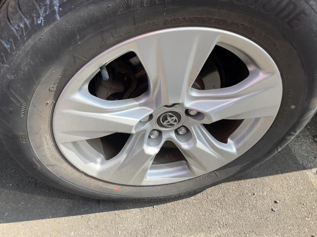 Photo '5' of Toyota Rav4 GX