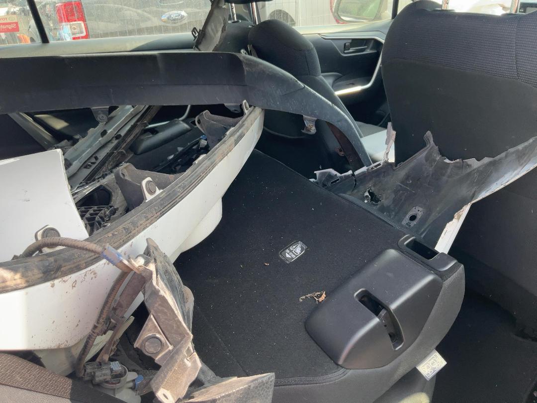 Photo '8' of Toyota Rav4 GX