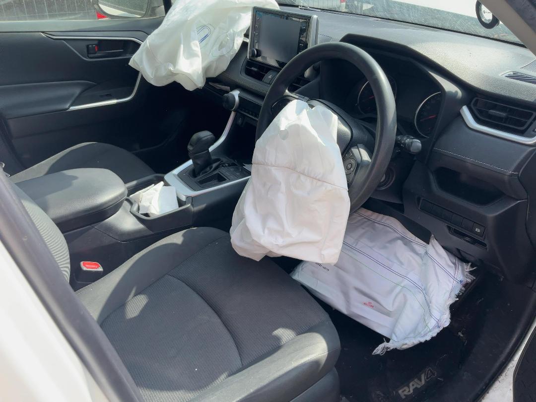 Photo '9' of Toyota Rav4 GX