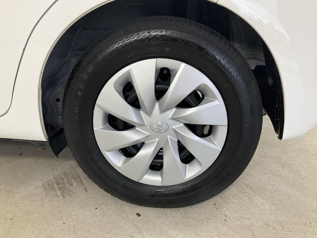 Photo '11' of Toyota Vitz Photo '11' of Toyota Vitz