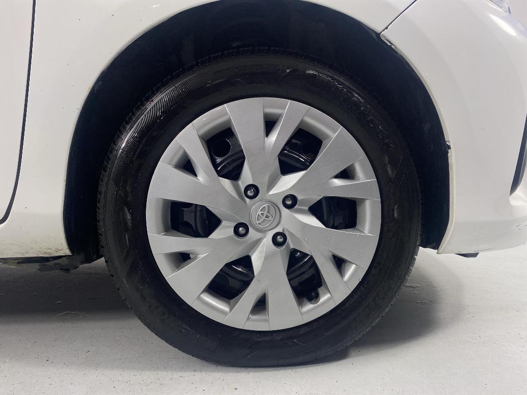 Photo '9' of Toyota Yaris