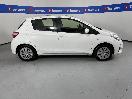 Thumbnail '23' of Toyota Yaris