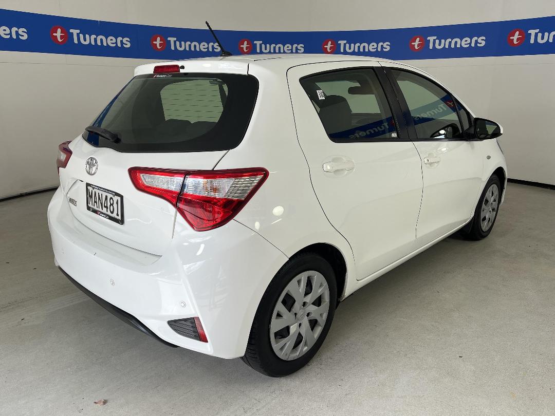 Photo '7' of Toyota Yaris Photo '7' of Toyota Yaris