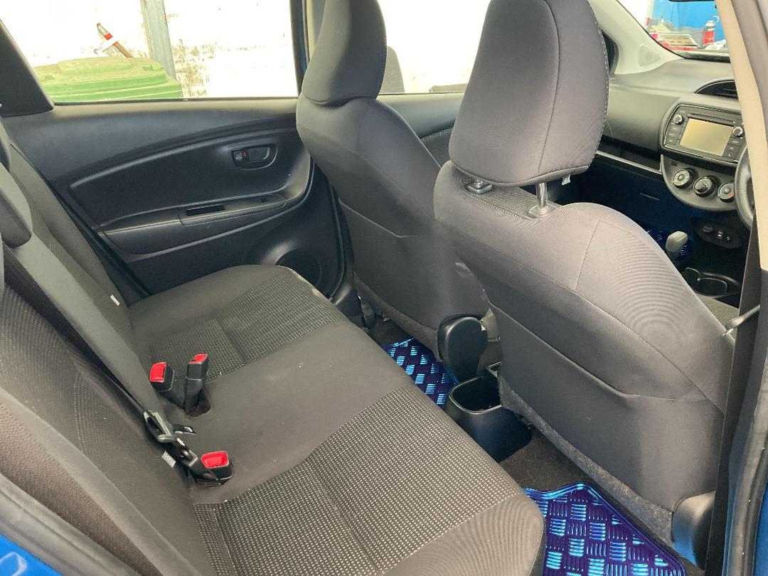 Photo '7' of Toyota Yaris GX Photo '7' of Toyota Yaris GX